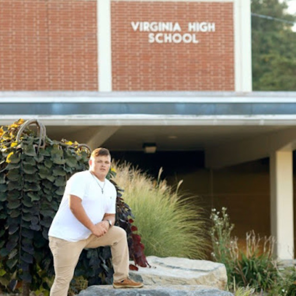 Meet your Posher, Gabe - Picture 1 of 1